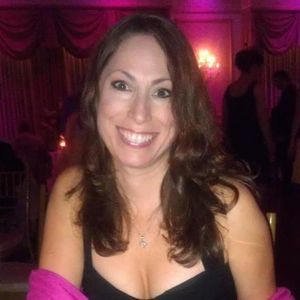 Meet your Posher, Leigh